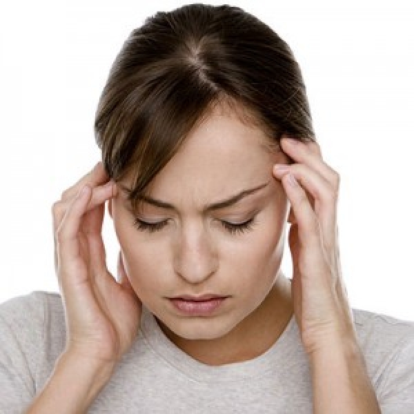 اثر طب سوزنى در درمان میگرن و انواع سردردها